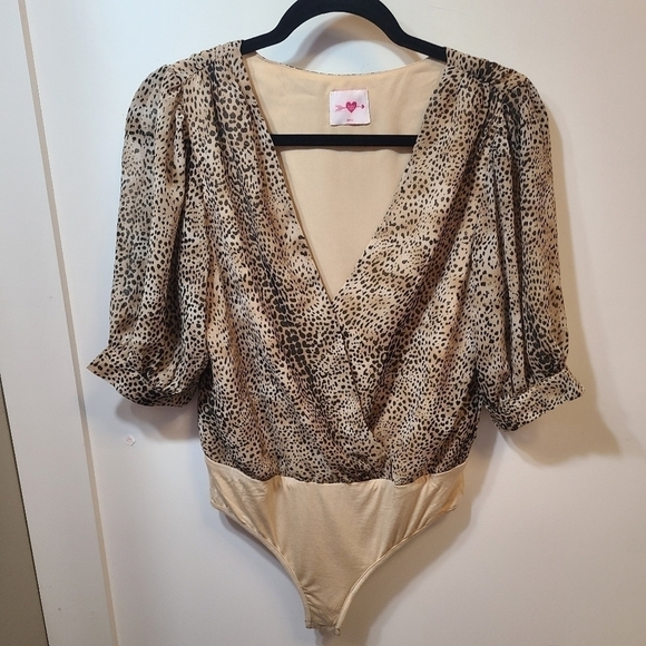 Buddy Love Faux Wrap Bodysuit Womens Small Twyla Surplice Leopard Cheetah Brown - Picture 2 of 9
